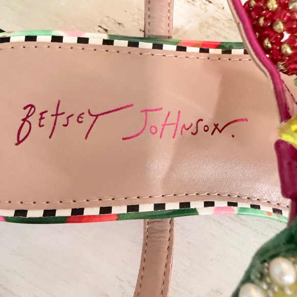 Betsey Johnson Aniston Sandals Womens 8.5 Pink Fruit Beaded Charms Thong Flat - Picture 2 of 13